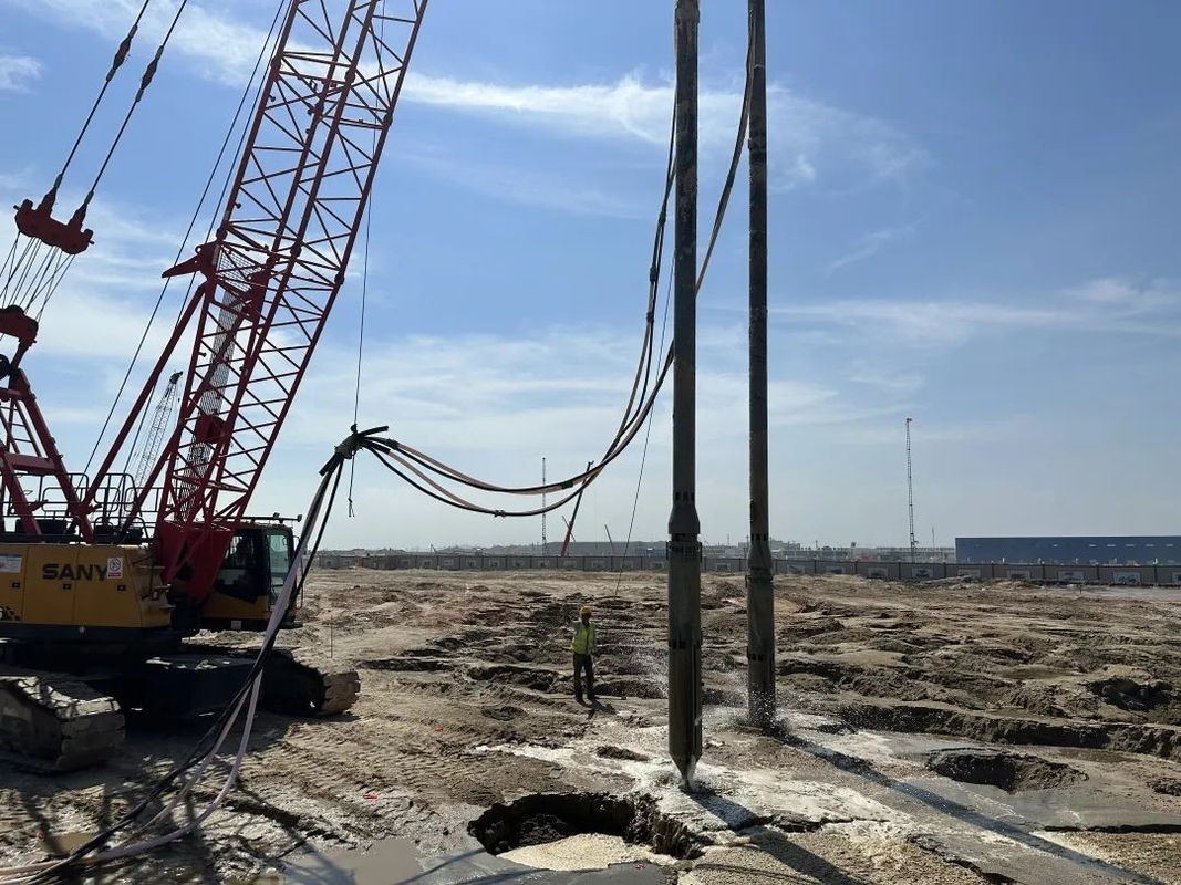 Pile Driver Vibro Compaction Ground Improvement Stapel Vibroflotation 180kw voor zachte grond